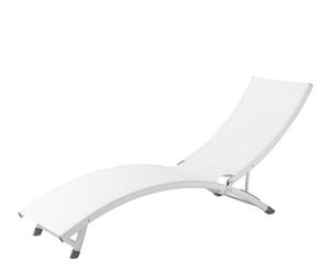 Tumbona blanca: imprescindible para el verano | WESTWING