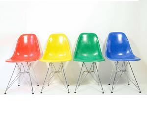 Set van 4 stoelen DSR, Charles en Ray Eames, multicolor