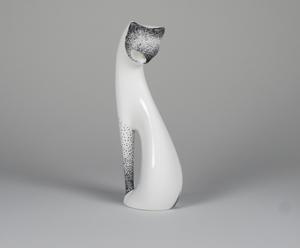 Figurka porcelanowa „Siedzący kot”, biała