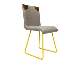 Krzesło „Organique Vol. 1”, beżowe na żółtych płozach