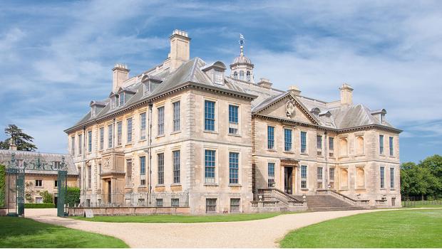 Elegance Chatsworth House
