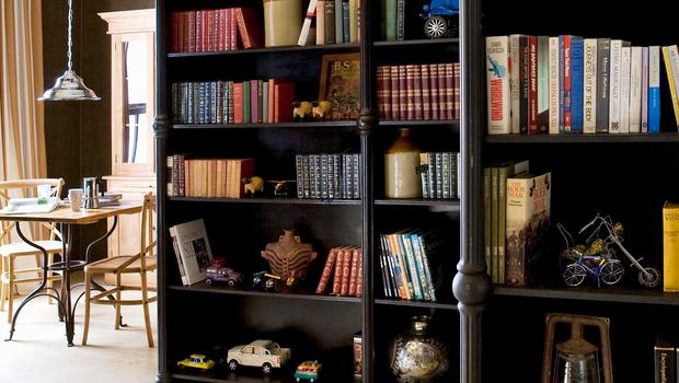 Bibliotheksregale