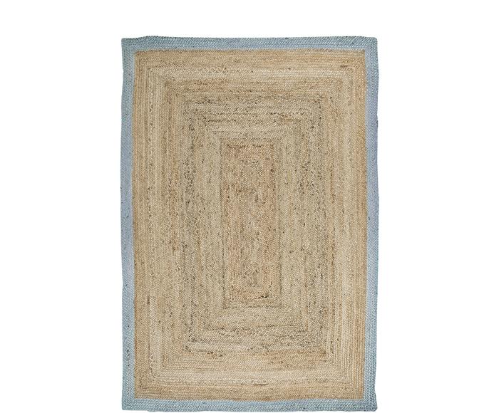 Handgefertigter Jute-Teppich Shanta mit blauem Rand