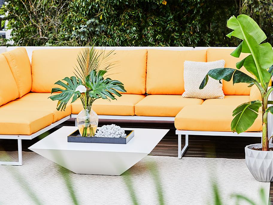 Das Modular-Outdoor-Sofa