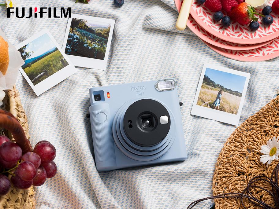 Fujifilm El mejor momento de un viaje es el de hacer fotos de la tus amigos y los lugares que visitas. ¡Pero lo que más nos gusta es poder decorar